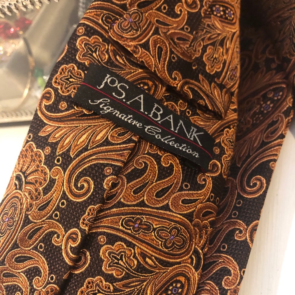 Jos.A.Bank Signature Tie 100% Silk